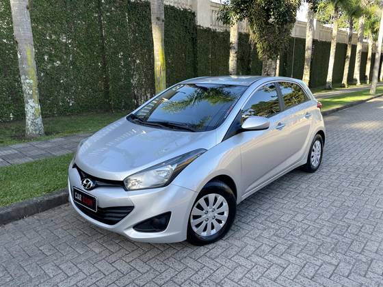 HYUNDAI HB20 1.6 COMFORT 16V FLEX 4P MANUAL HYUNDAI HB20 1.6 COMFORT 16V FLEX 4P MANUAL